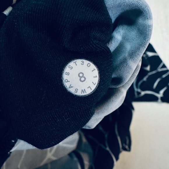 Lululemon Wunder Under High Waisted Leggings in Radiant 8 - Picture 10 of 11